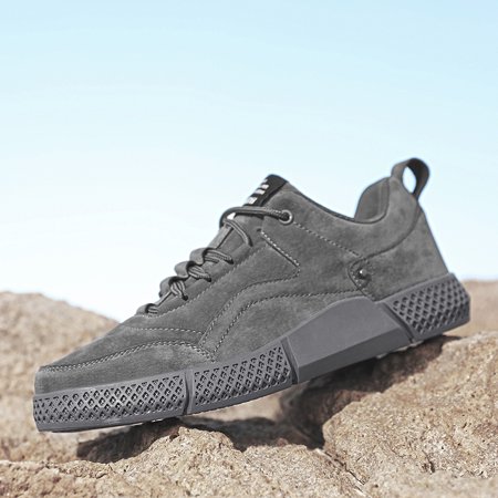 

Men‘s Solid Color Lightweight Skate Shoes Casual Lace-up Walking Sneakers