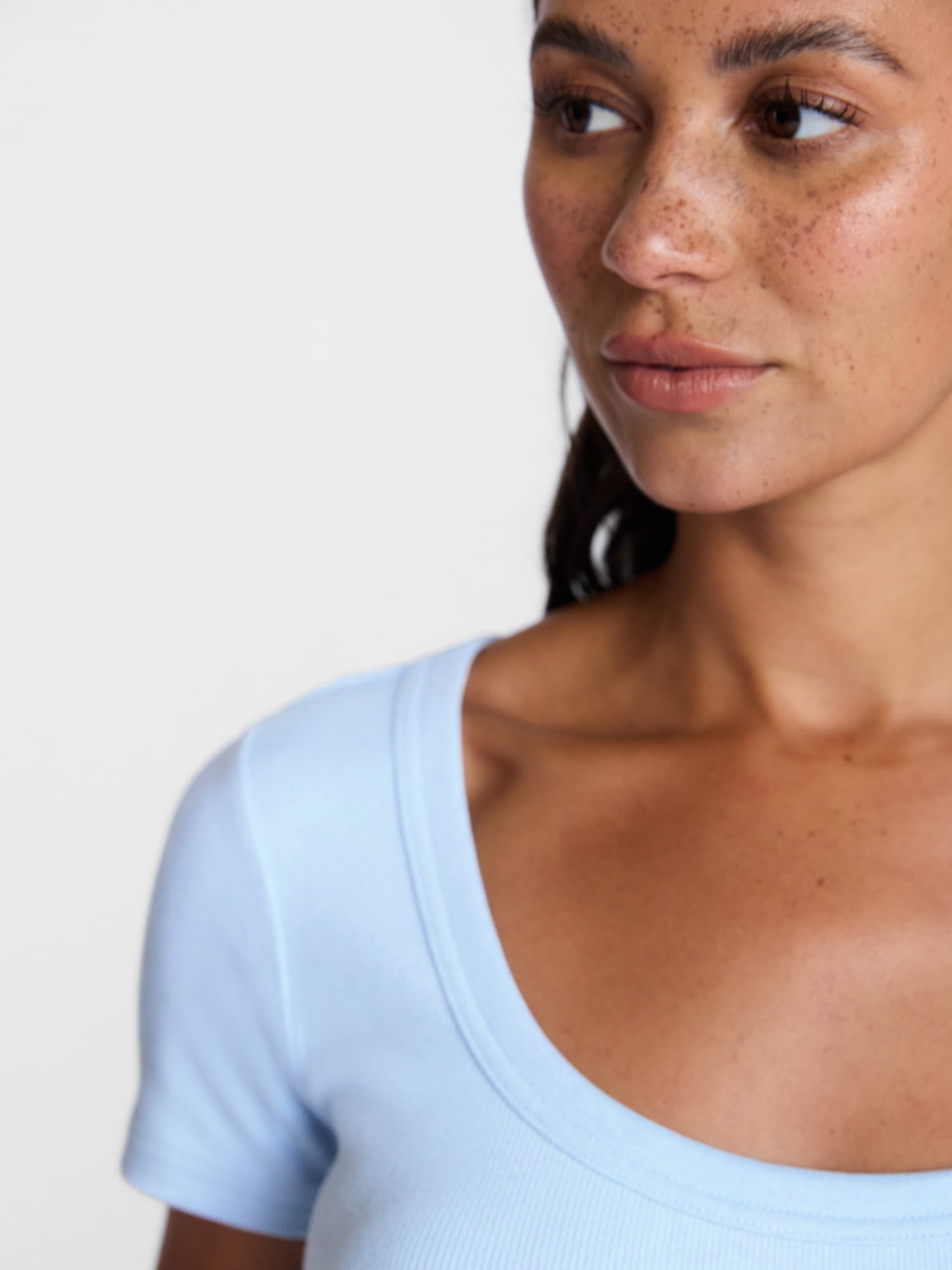 Time and Tru Women's Ribbed Scoop Neck Tee with Short Sleeves, Sizes XS-XXXL