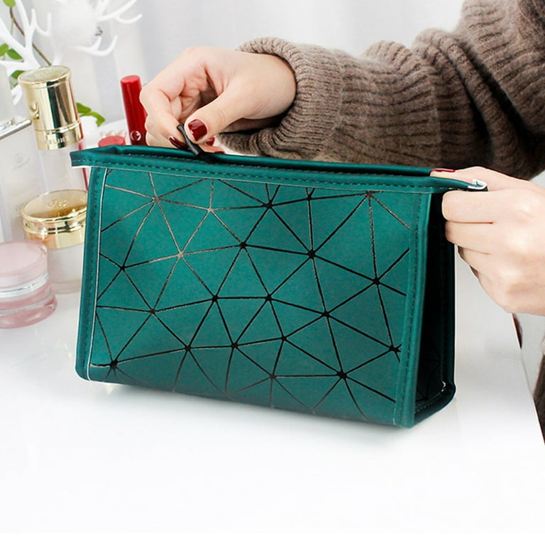 1pc Geometric Graphic Fashion And Casual PU Leather Makeup Bag Large  Capacity Multifunction For Makeup Tools With Zipper Waterproof Makeup Pouch  Durable And Portable Makeup Organizer For Travel And College For Women
