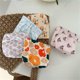 thumbnail image 3 of Bolsa de almacenamiento con estampado de metralla a prueba de agua, bolsa de cosméticos para llevar llaves, lápiz labial, mini monedero de almacenamiento (agua azul amor L) S, orquídea de cuatro hoj, 3 of 5