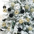 thumbnail image 3 of Boules de Noël en Velours de 2,36 Po, 25 Pcs Décorations Suspendues de Sapin de Noël Floquées Rouges/blanches, pour Décoration Intérieure de Fête de Noël à la Maison, Mariage et Jours Fériés., 3 of 7