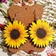 thumbnail image 4 of Hermoso y de moda girasol patrón de madera grandes pendientes Frontera 3D Tres tendencia temperamento y girasol estilo largo, 4 of 8