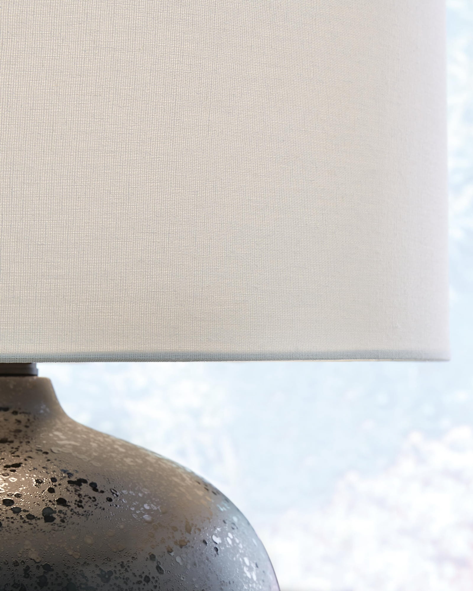 Signature Design by Ashley Contemporary Ladstow Table Lamp  Black