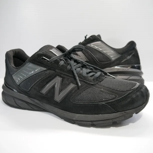 New Balance 990v5 Mens Size 16 EE Black On Black Made in USA Running Sneakers