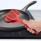 thumbnail image 3 of Espátula doble para huevo frito, clip antiadherente para alimentos 2 en 1, volteador de huevos de silicona, abrazadera para pan, pinzas para pala de barbacoa para agarrar y voltear alimentos (rojo), 3 of 5