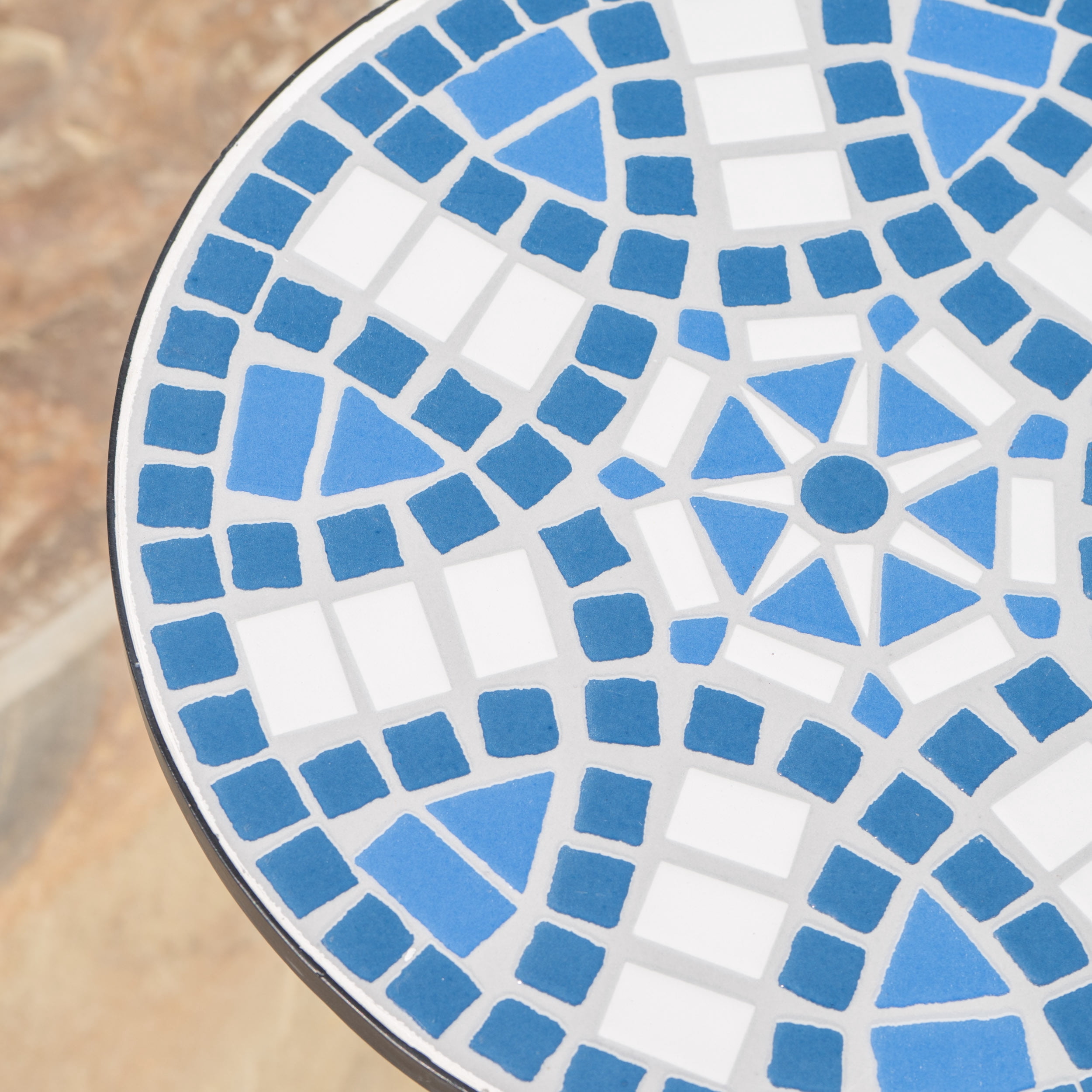Outdoor Round Mosaic Top Side Table, Artistic Decor End Table for Patio Garden, Blue and White