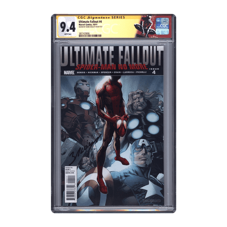 Ultimate Fallout #4 - CGC 9.4 Comic Book