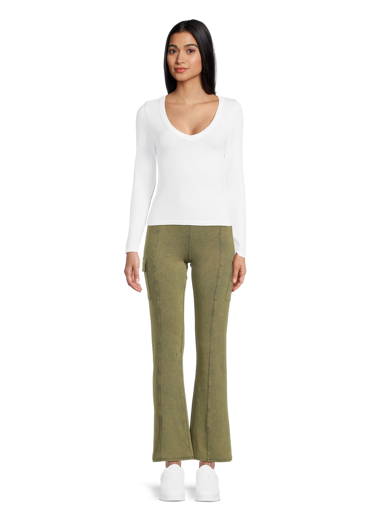 No Boundaries Juniors and Juniors Plus Washed Cargo Flare Pants, 31” Inseam, Sizes XS-4X