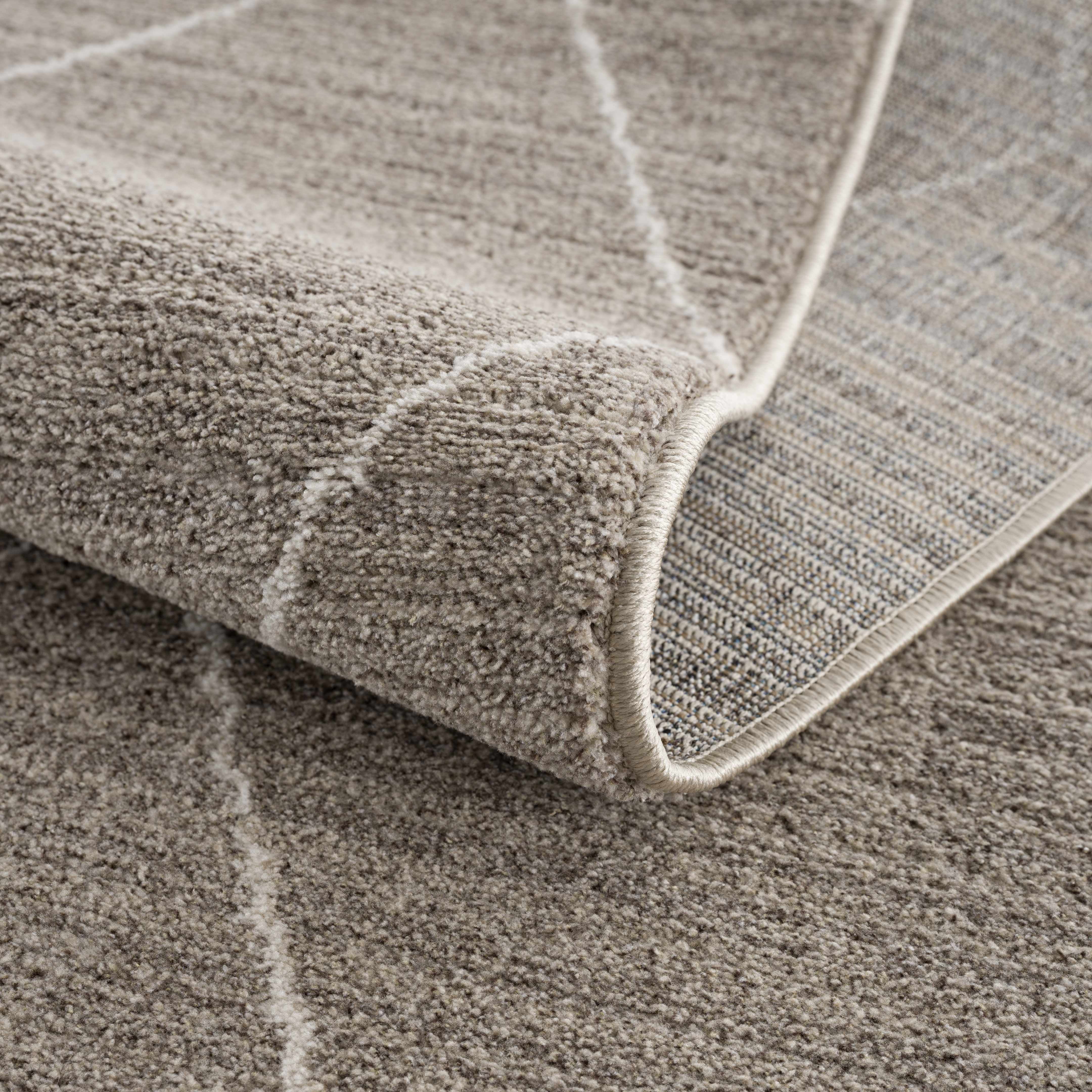 Hauteloom Casablanca Collection Living Room Bedroom Area Rug - Cozy Moroccan Farmhouse Carpet - Brown, White - 3'11" x 5'7"