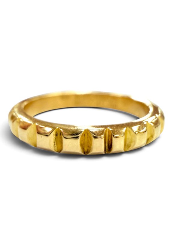 Pre-Owned BOUCHERON Quatre Clou de Paris Ring, Medium, AU750 (YG), Yellow Gold, Size 47, Weight...