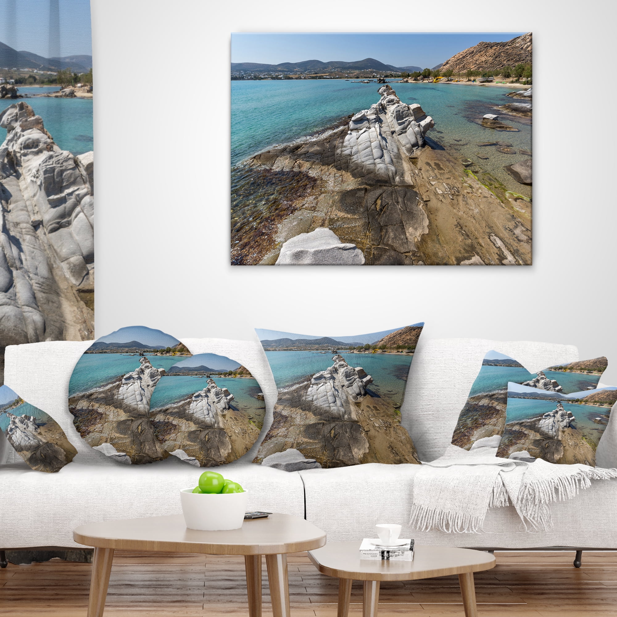 Designart Clean Waters and Rock Formations - Landscape Printed Throw Pillow - 18x18