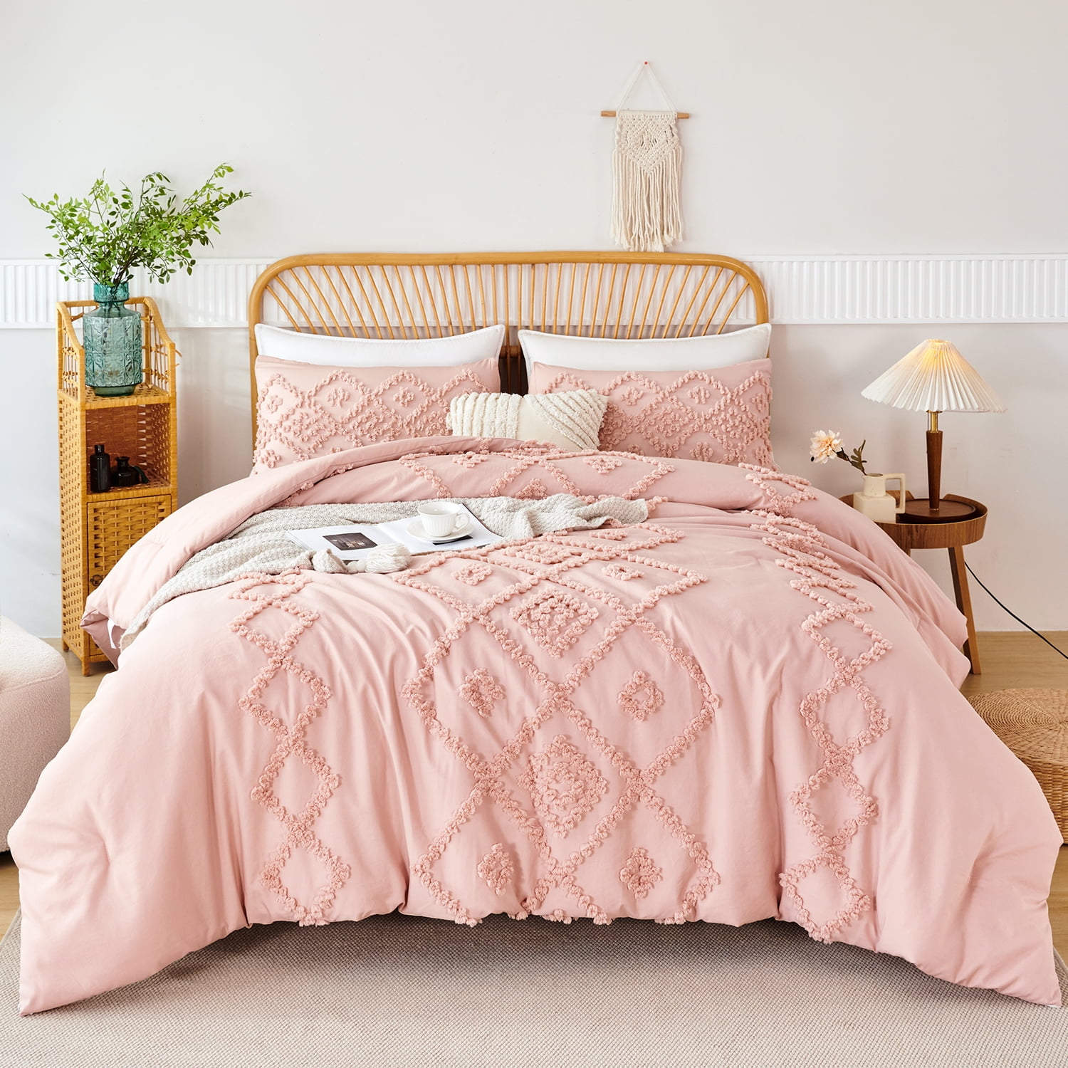 RYNGHIPY Jacquard Tufts Bedding Set Pink King 3 Pcs Farmhouse Style Geometric Solid Blush Comforter Set with Pillowcases Lightweight Microfiber (King, Pink)