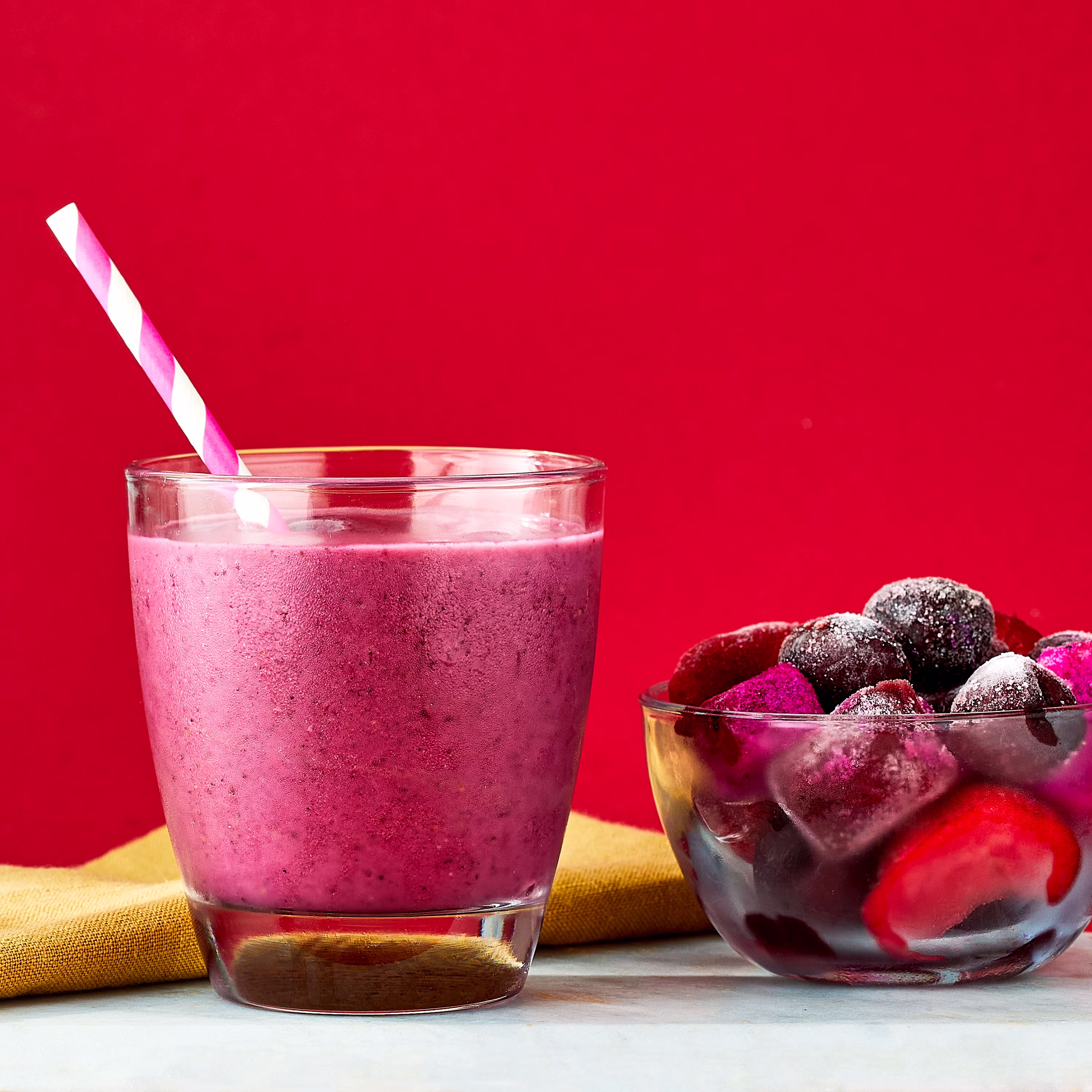 bettergoods Red Dragon Fruit Acai + Collagen Smoothie Mix, 8 oz (Frozen)