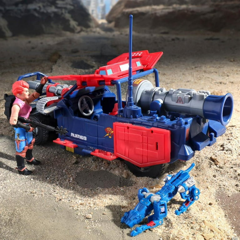 Transformers x G.I. Joe Retro Soundwave Dreadnok Thunder Transformers x G.I. Joe Retro Soundwave Dreadnok Thunder