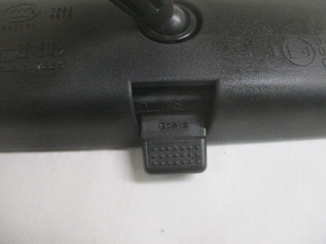 Pre-Owned 2025 Honda CRV Manual Rear View Mirror OEM LKQ - Verify Specific Vehicle Fitment In Description - (Good)