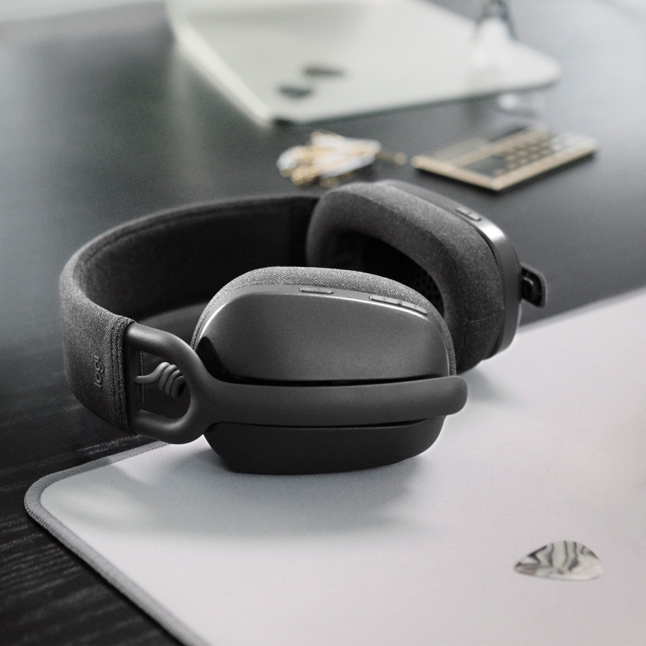 Logitech Zone Vibe 100 Over Ear Wireless Headset, Noise
