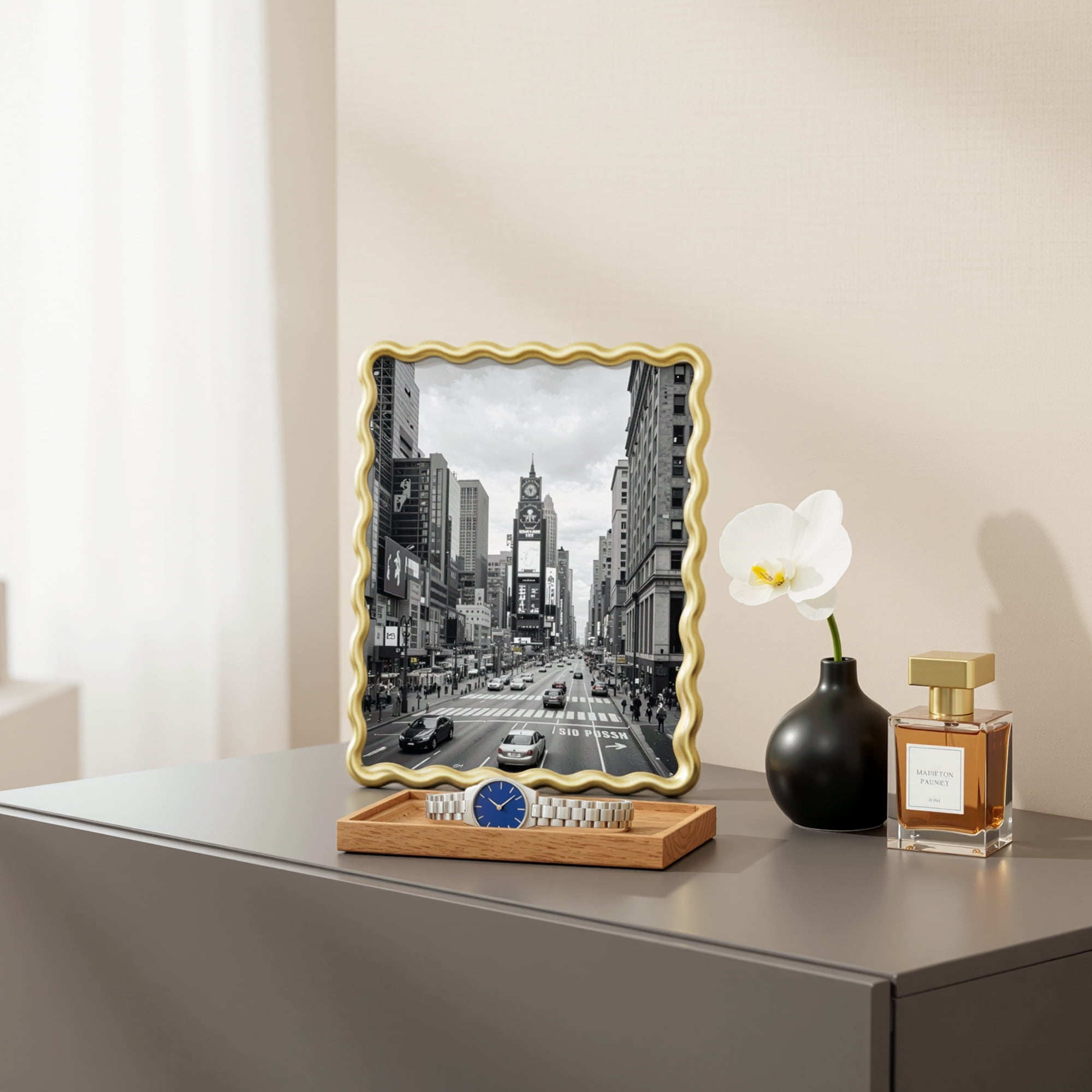 Mainstays 8 x 10 Gold Wavy Tabletop Picture Frame