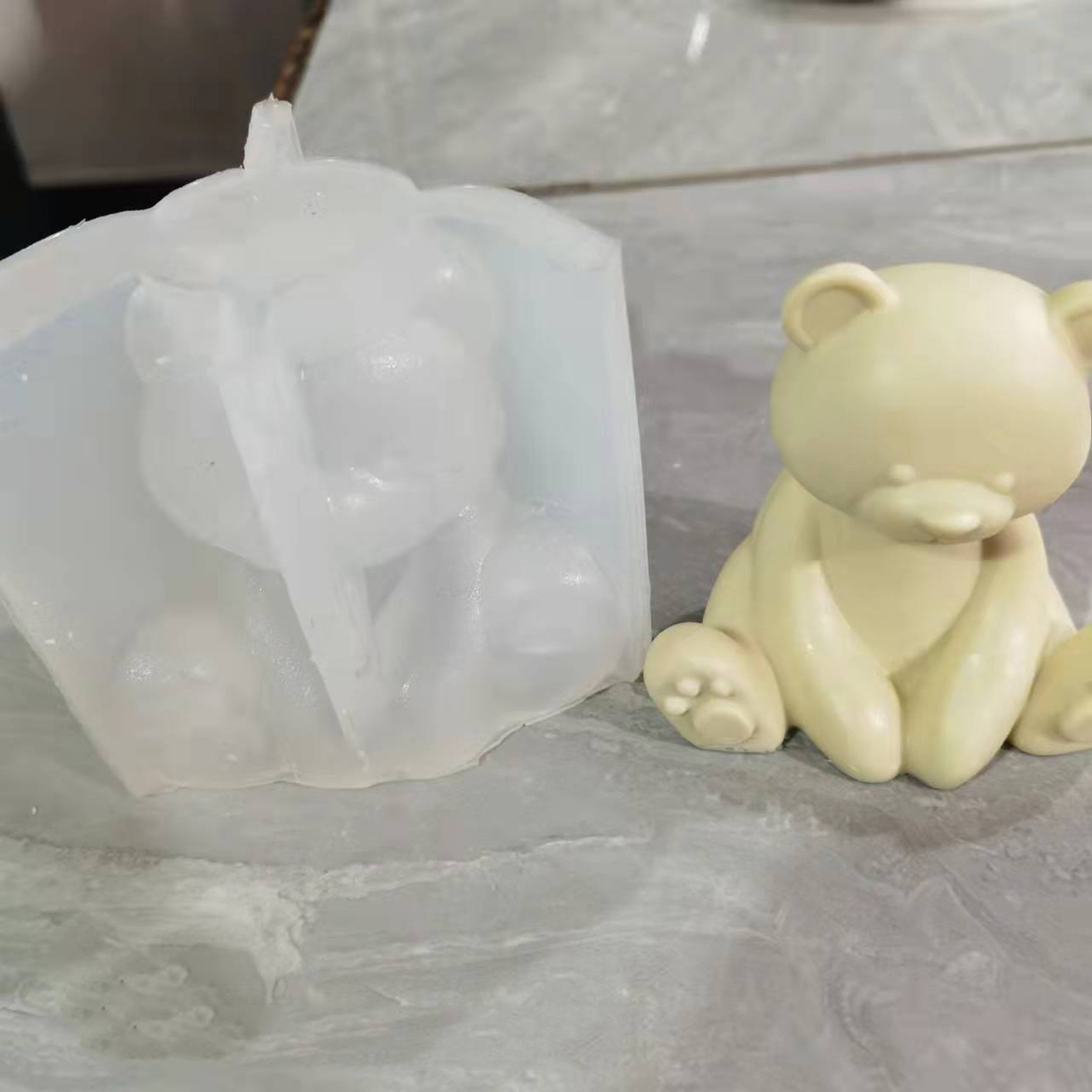 3D Little Bear Silicone Candle Mold Cute Animal Scented Soaps Mold Chocolate Fondant Cake Baking Mold
