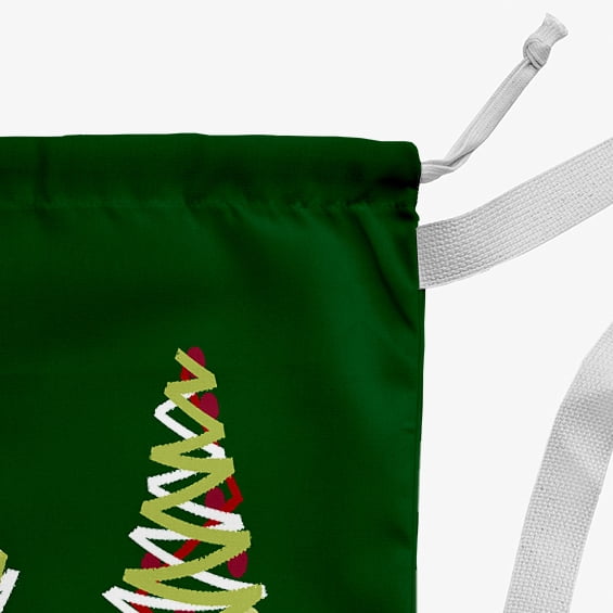 Simply Daisy O Tannenbaum 18 x 29 in Green Laundry Bag