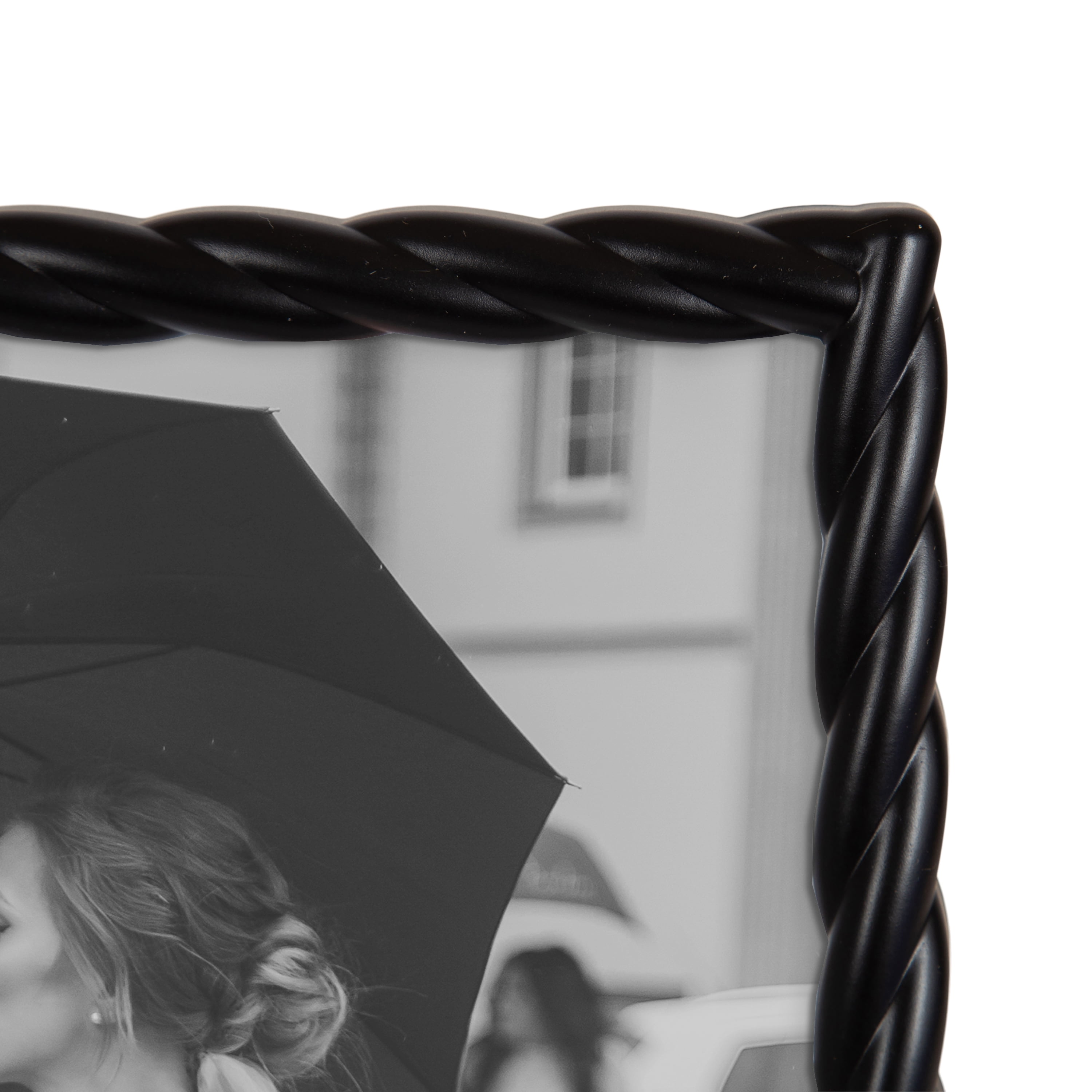 Cadre à photos noir tressé Saltana de 20,3 cm x 25,4 cm pour table SALTANA 8X10 BLK - FRENCH