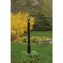 Highwood Eco-Friendly Brockton Lamppost