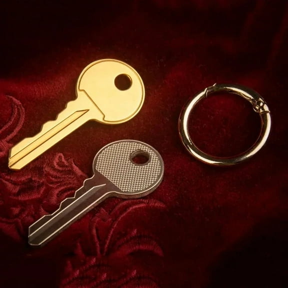 Scotch and Whiskey (Deluxe Edition) Magic Tricks Close-up Street Illusions Mentalism Props Ultimate Key Gimmicks Vanishing Magia