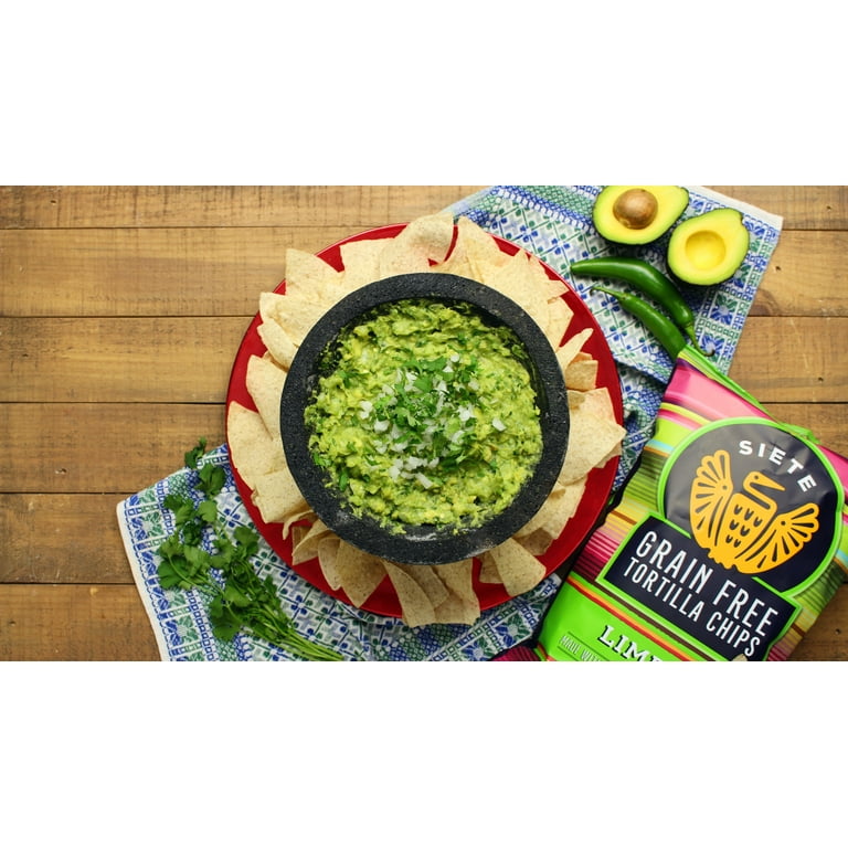 Siete Family Foods Lime Tortilla Chips, Non-GMO, Fried in Siete Family Foods Lime Tortilla Chips, Non-GMO, Fried in