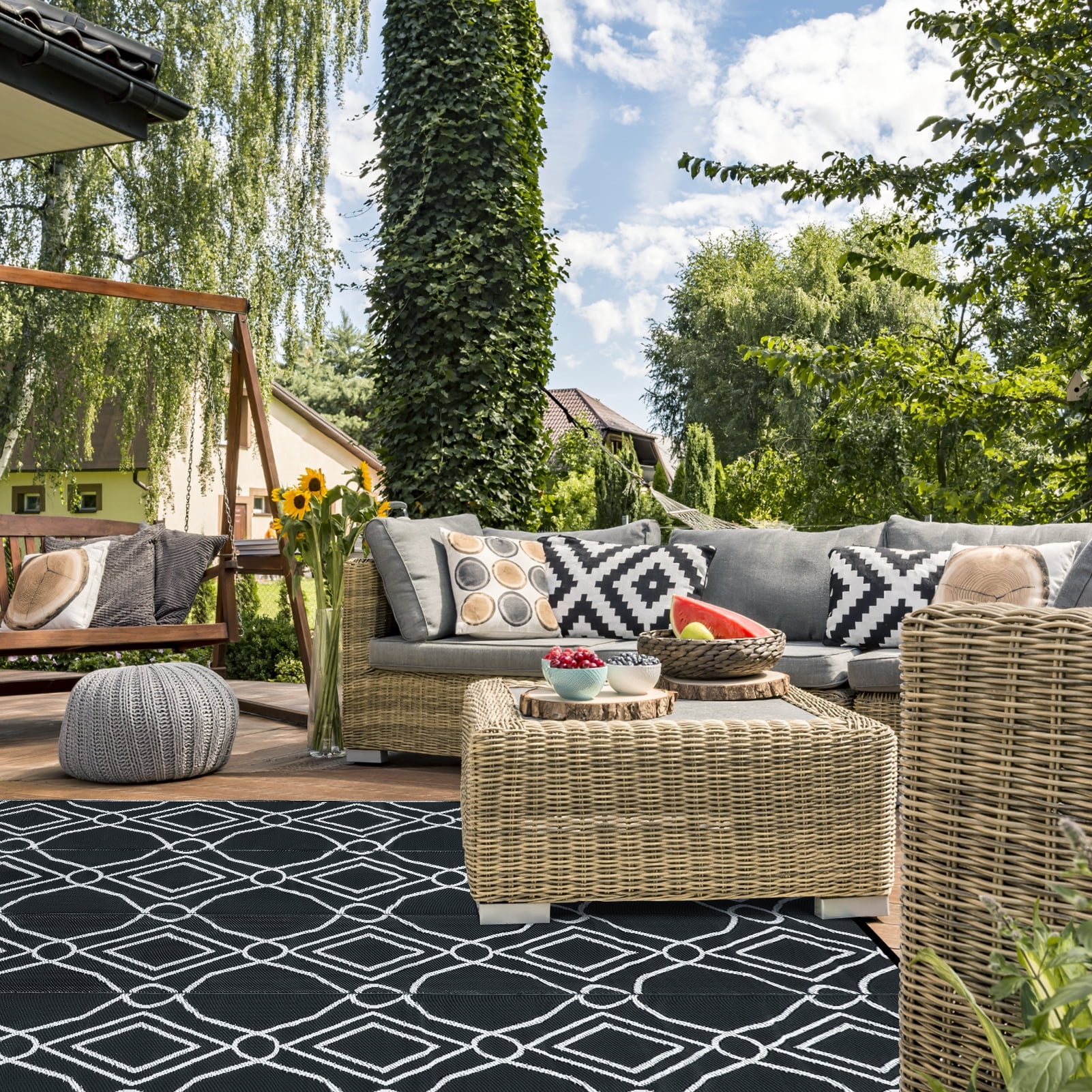 Kohree Outdoor Plastic Straw Rug 6'x9' ,Waterproof Mat with 4 Corner Loops Indoor Outdoor for RV, Camping, Deck ,Balcony (Black & Gray)