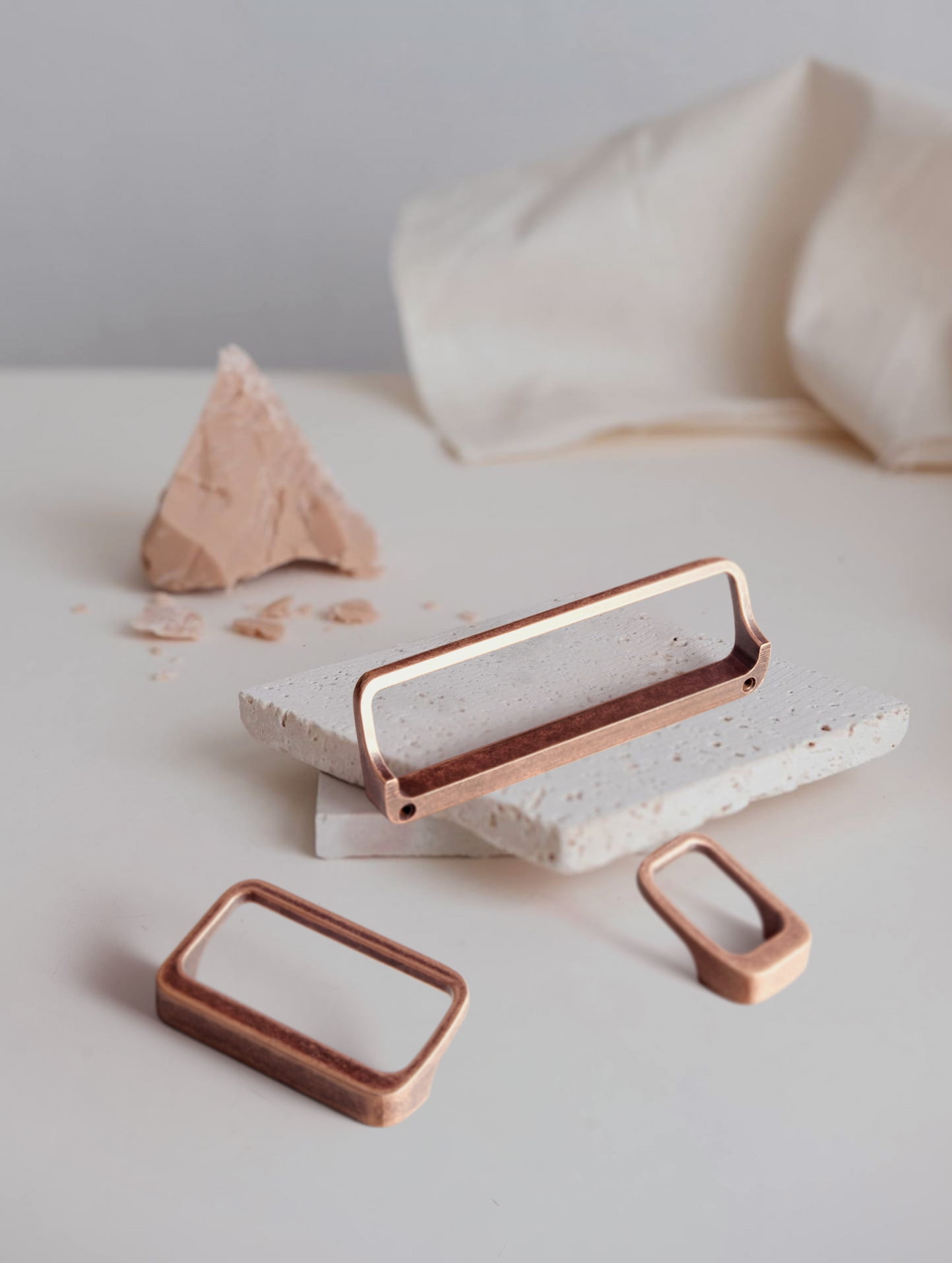 Goo-Ki 12 Pack Antique Copper Cabinet Pulls with 2.5''(64MM) Hole Center, Modern Zinc Alloy Cabinet Handles for Drawer,Wardrobe,Cupboard