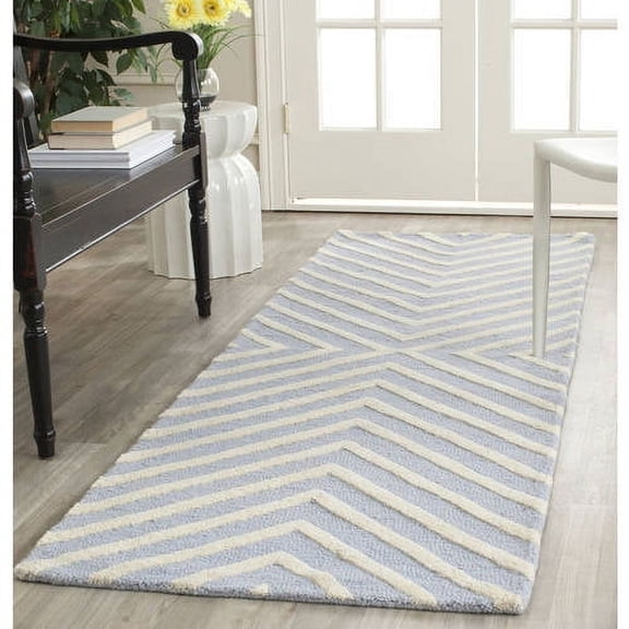 SAFAVIEH Cambridge Lilly Diamond Striped Wool Runner Rug, Light Blue/Ivory, 2'6" x 6'