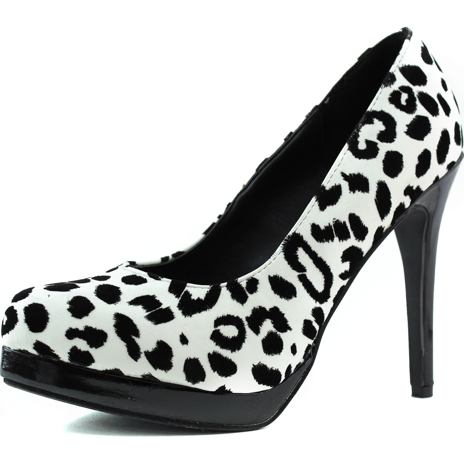 black almond toe pumps