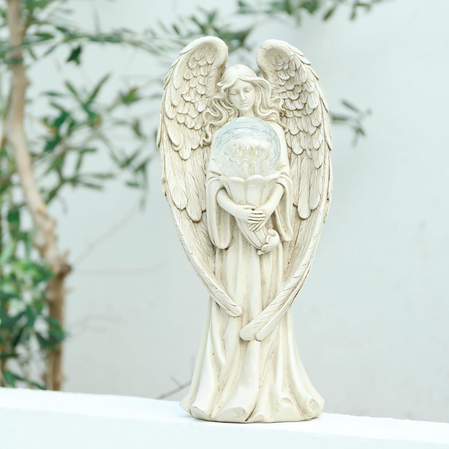 Garden Angel Outdoor Statue - Solar Powered Garden Angel Figurine for Garden Outdoor Decoration, Perfect Gift