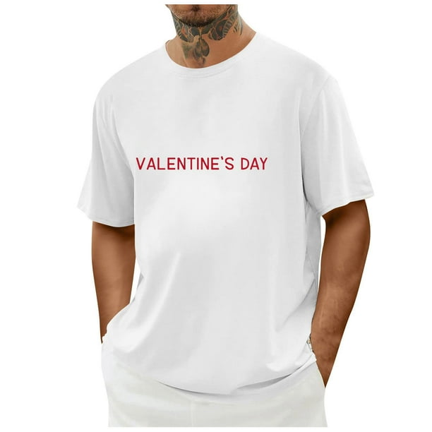 Tops para hombre, blusas y camisas de cuello redondo y manga corta para hombre. Camiseta/camisa informal de cuello redondo y manga corta con estampado de corazones para hombre. Tops de poliéster para