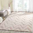 thumbnail image 1 of Safavieh Cambridge Kaitlyn Zig Zag Stripes Area Rug, 1 of 3