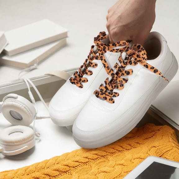 Clispeed 1Pair Thin Flat Leopard Print Shoe Laces Universal Replacement for Sports Shoes