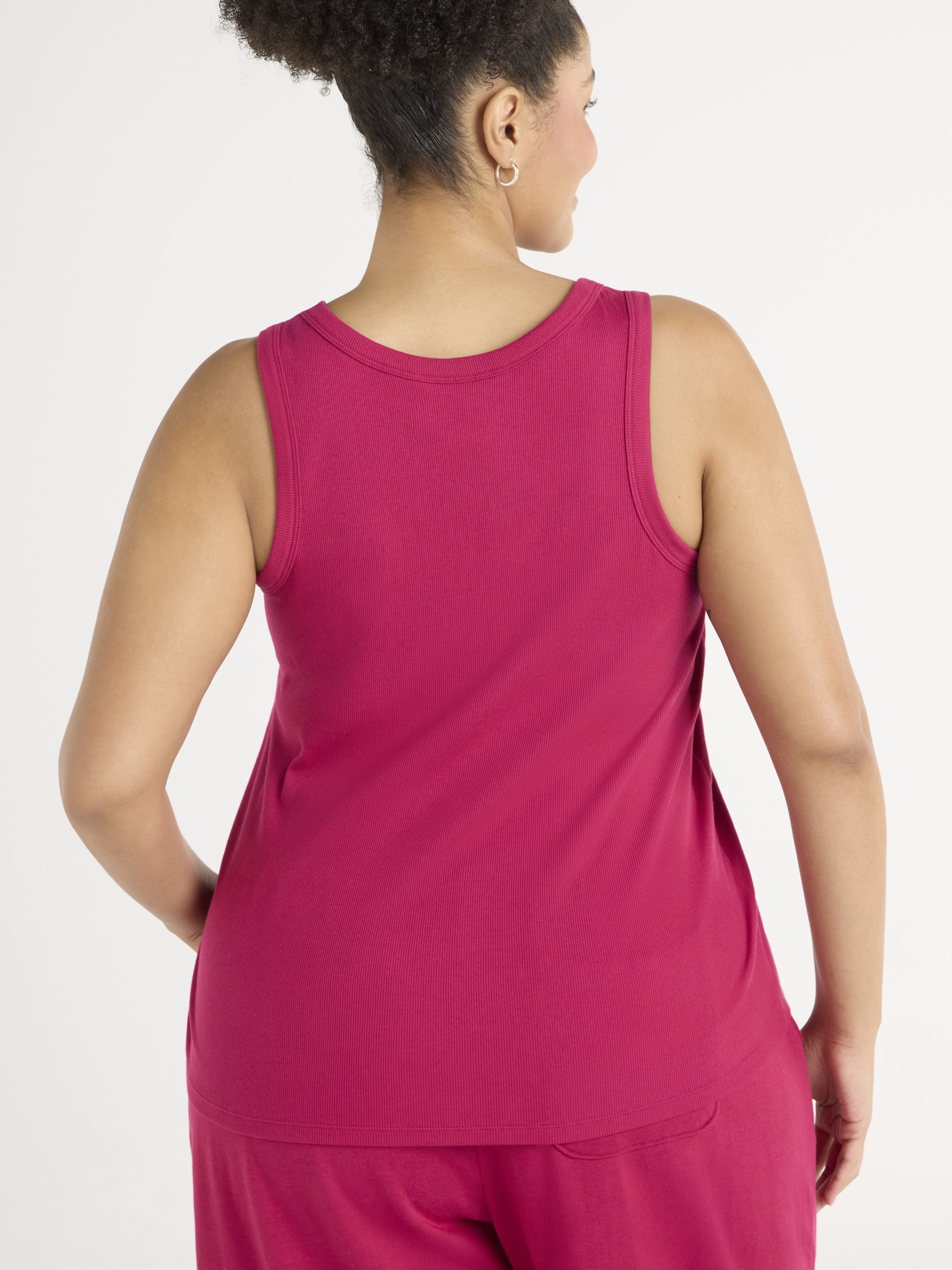 Terra & Sky Women's Plus Size Scoop Neck Ribbed Tank Top