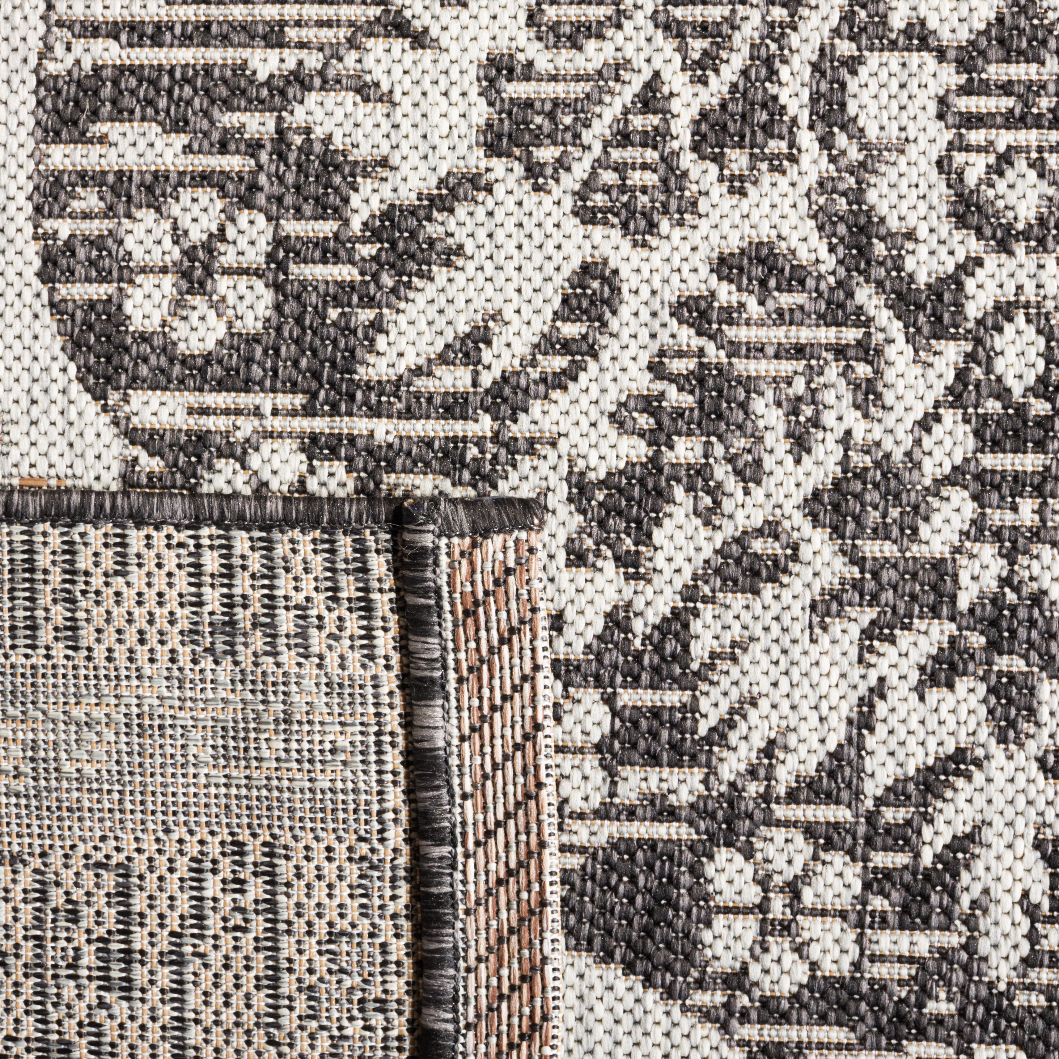 Safavieh Courtyard Tayler Geometric Indoor/Outdoor Area Rug, Black/Gray, 8' x 11'