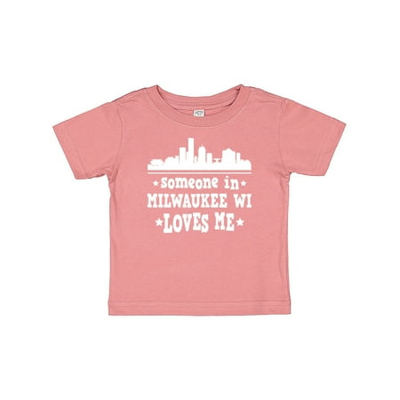 

Inktastic Milwaukee Wisconsin Someone Loves Me Gift Baby Boy or Baby Girl T-Shirt
