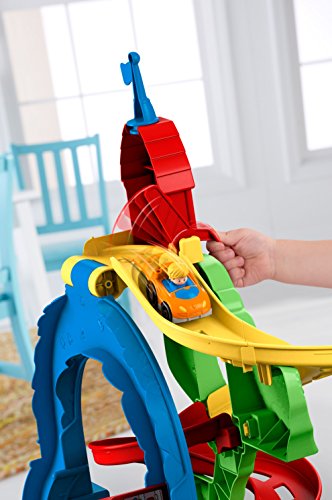 little people sit and stand skyway