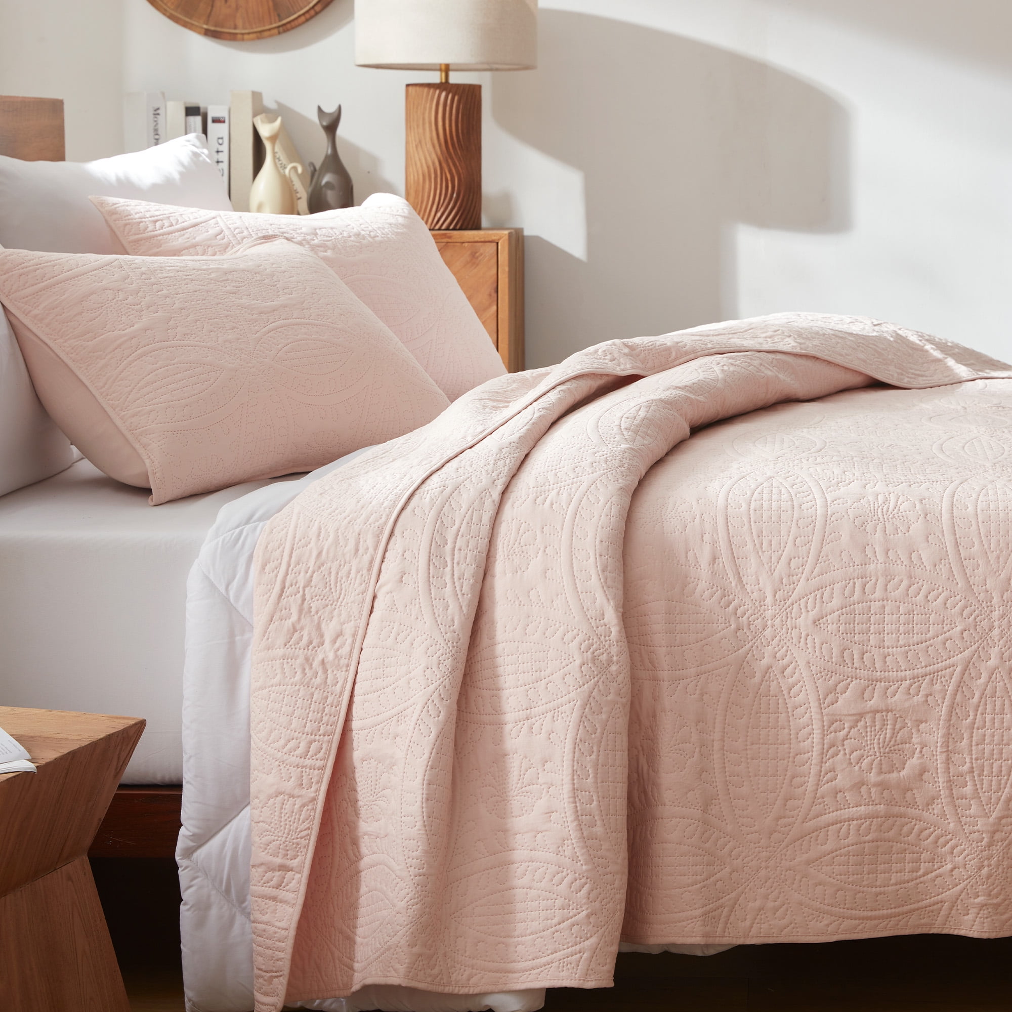 Sleep Zone Ultrasonic Medallion Quilt Set Full/Queen, Soft Lightweight Bedspread, All-Season Coverlet (Rose Pink, Full/Queen)