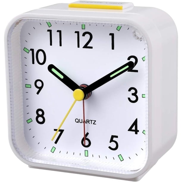 Reloj Despertador Analógico Silencioso, Clásico, Con Luz Nocturna Silencioso Sin Tictac Funcion De Repeticion Sencillo Y Decorativo Color Verde M 98125946