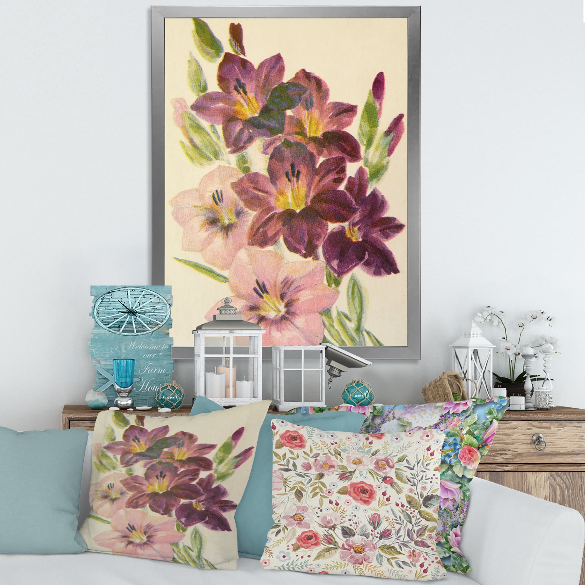 Designart 'Retro Dark and Light Pink Gladiolus' Traditional Framed Art Print
