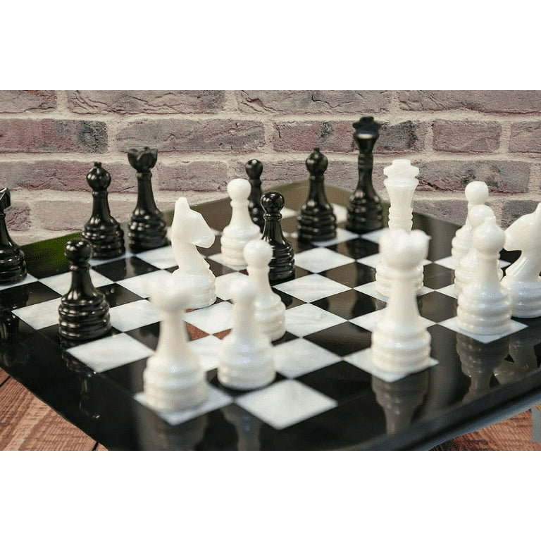 Pressman Chess Set Game Black & White Staunton Style Pieces Board & Rules  Unused