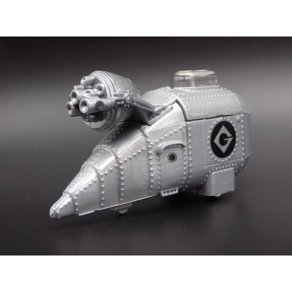 Open Box GRUMOBILE DESPICABLE ME SHIP 1/64 SCALE COLLECTIBLE DIORAMA DIECAST MODEL CAR