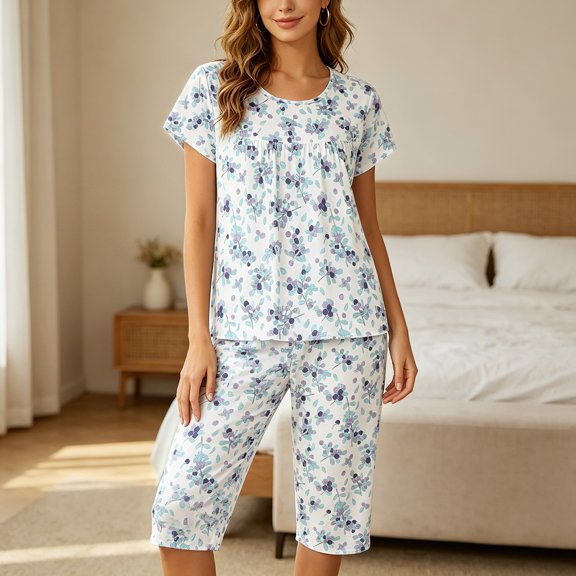 Gunia Womens Capri Pajama Sets Floral Print Pajama Short Sleeve Top And Cropped Pants Summer Soft Comfy Nightwear Outfit Women Pajamas Sleepwear Pjs L-2Xl