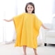 thumbnail image 2 of Toalla de Baño Poncho con Capucha Yongsheng Algodón 100% Suave 70x70cm Niña, 2 of 3