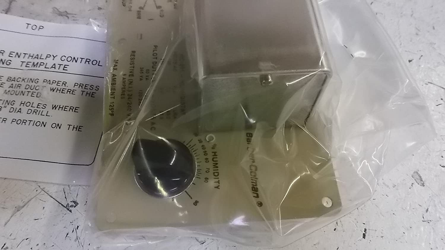 Schneider Electric HC-201 - Duct Mount Humidistat (24/120/240V)