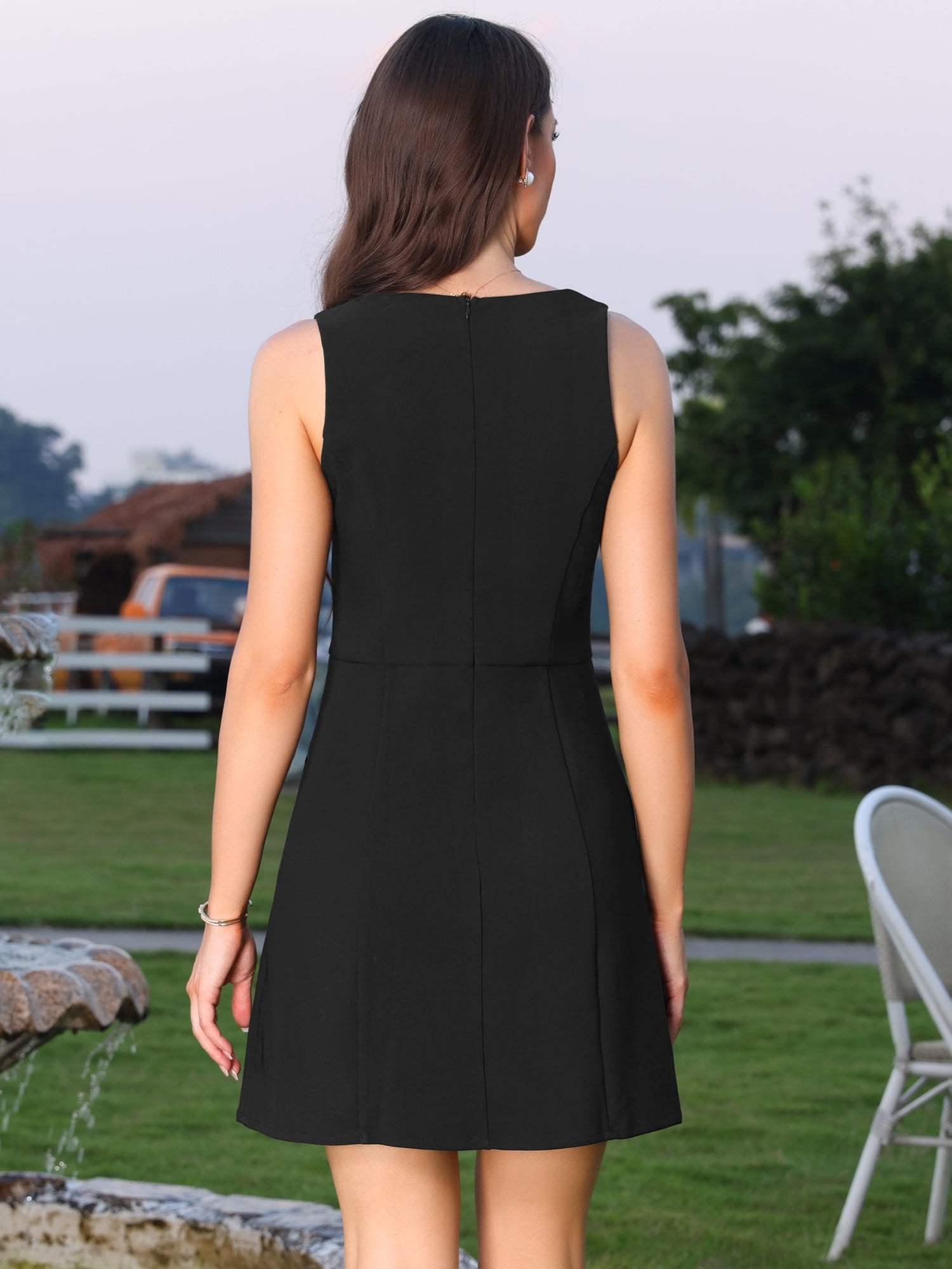 DARING DIVA Women's Square Neck Sleeveless Mini Dress M Black