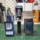 thumbnail image 4 of Teléfono público americano en miniatura hecho a mano en escala 1:12, decoración de modelo de buzón de cabina de teléfono público en miniatura vintage, teléfono de casa de muñecas en miniatura, 4 of 6