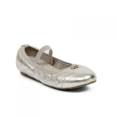 

Michael Kors Kids Lil Marilyn Silver Ballet Flat Toddler Sz 9 Gently Used No Box